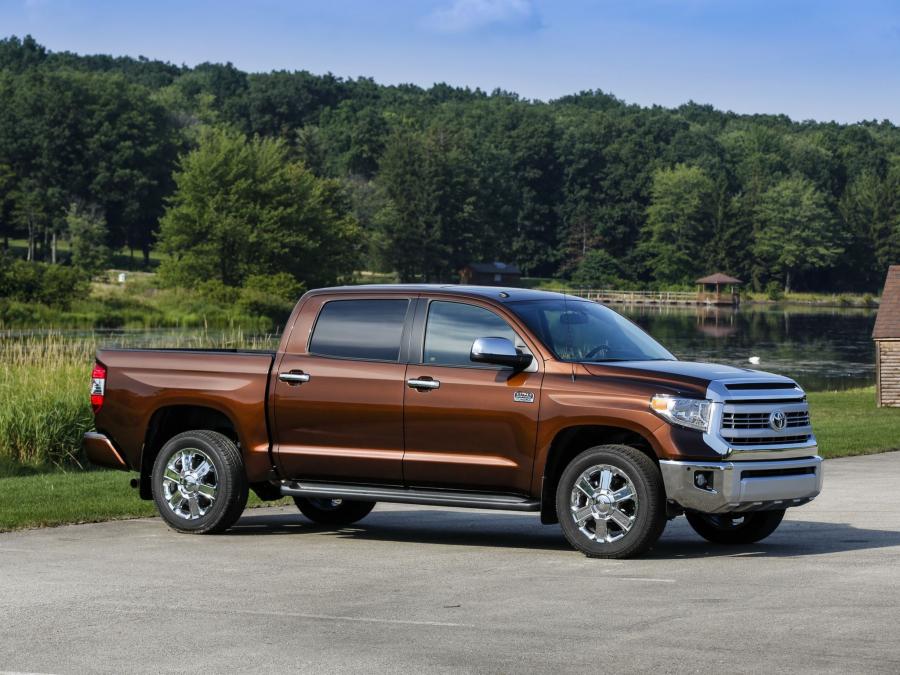  Toyota Tundra 1794 Edition 2013 года  (фото 38 из 40)
